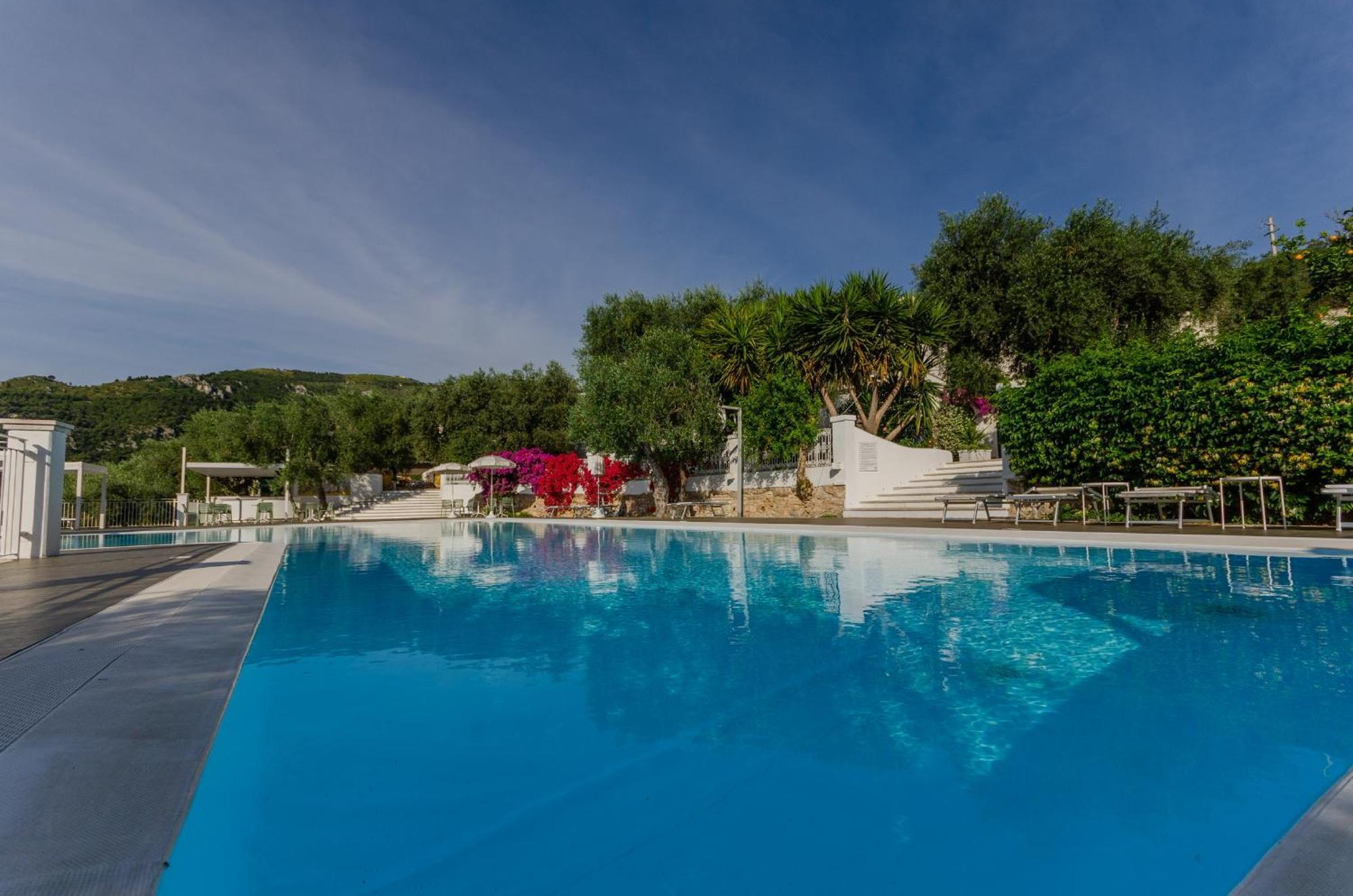 Agriturismo Giorgio マッティナータ エクステリア 写真